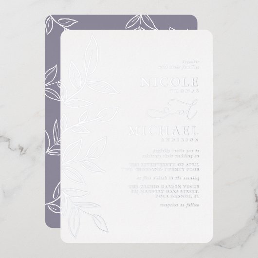 Elegant Soft Violet Minimal Silver Leaf Wedding Folie Uitnodiging (Voorkant / Achterkant)