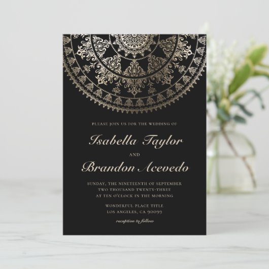 Elegant Solar Mandala Wedding Invitting Gold Kaart (Staand voorkant)