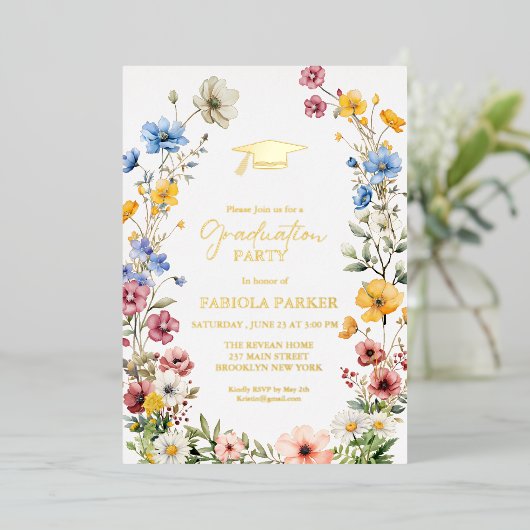 Elegant Spring Wildflower Meadow Garden Afstuderen Folie Uitnodiging (Staand Voorkant)