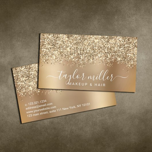 Elegant stijlvol goudglitter make-up en haar visitekaartje