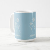 Elegant Stofblauw Eenvoudige Bloem Koffiemok (Voorkant links)