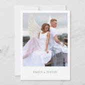  Elegant Stoffig Blauw Foto Sla de Datum op Kaart (Achterkant)