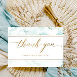 Elegant Stoffig Blauw, Turquoise en Groene Waterve Bedankkaart<br><div class="desc">Elegant Thank You Card met delicate waterverf achtergrond in een combinatie van stoffige blauwe, turquoise, aqua en zacht groene tinten. "Thank You" uitdrukking in goud moderne hand geschreven kalligrafie. Stijlvolle gouden elementen. Voeg uw bericht in de achterkant toe of laat de achterste tekstgedeelten leeg om een persoonlijke notitie op elke...</div>