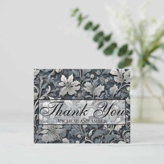 Elegant stoffig blauw zilver wit grijs bloemen bedankkaart (Staand voorkant)