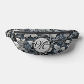 Elegant stoffig blauw zilver wit grijs bloemen heuptasje (Liggend)