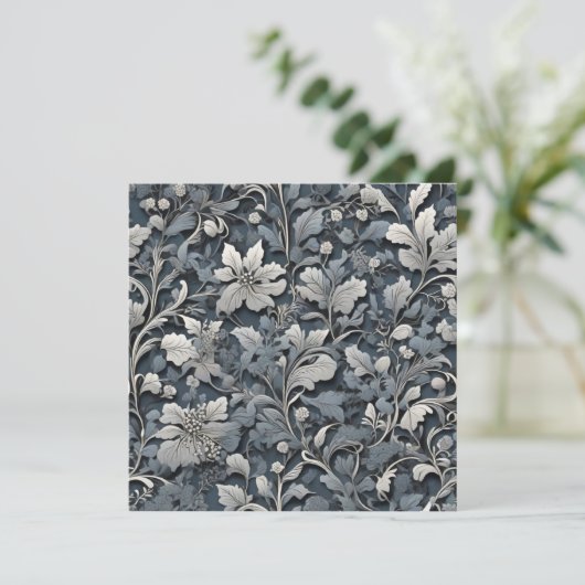 Elegant stoffig blauw zilver wit grijs bloemen kaart (Staand voorkant)