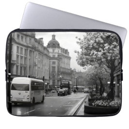 Elegant straat Uitzicht Laptop Sleeve