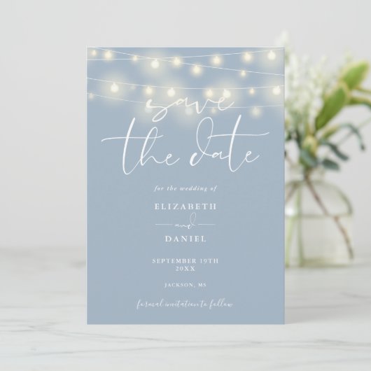 Elegant String Lights Dusty Blue QR Code Wedding Save The Date (Staand voorkant)