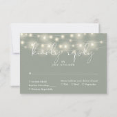 Elegant String Lights Sage Green Wedding RSVP Kaartje (Voorkant)