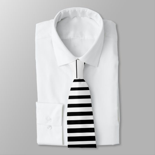 Elegant Striped Tie /  Elegante gestreifte Krawatt Stropdas (Gebonden)
