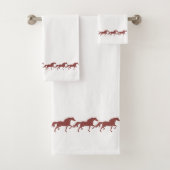 Elegant Stylish Brown Bay Horses on White Bad Handdoek (Insitu)