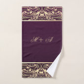 Elegant Stylish Gold Swirls Monogram Burgundy Bad Handdoek (Handdoek)