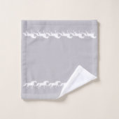 Elegant Stylish White Horses on Silver Gray Bad Handdoek (Wasdoekje)