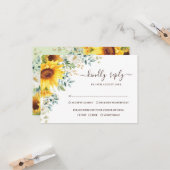 Elegant Summer Sunflower Greenery Wedding RSVP Kaart (Voorkant / Achterkant in situ)