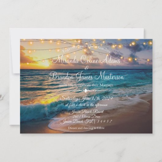 Elegant Summer Sunset Beach String Lights Wedding Kaart (Voorkant)