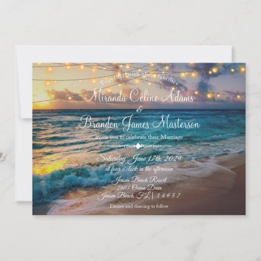 Elegant Summer Sunset Beach String Lights Wedding Kaart (Voorkant)