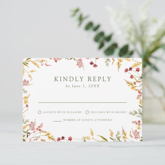Elegant Summer Wildflower Wedding RSVP Kaartje (Staand voorkant)