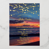 Elegant Sunset Beach String Lights Summer Wedding Folie Uitnodiging (Voorkant)