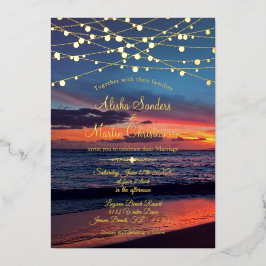 Elegant Sunset Beach String Lights Summer Wedding Folie Uitnodiging (Voorkant)