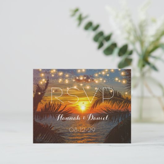 Elegant Sunset Palm Beach Summer Weddenschap RSVP Briefkaart (Staand voorkant)