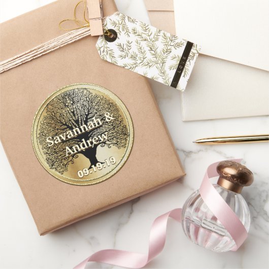 Elegant Swirl Black Tree Gold Wedding Seal Ronde Sticker (Geschenken)