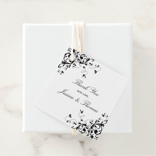 Elegant Swirls Black & White Wedding Bedankjes Labels (In situ)