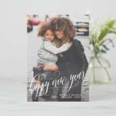 Elegant Swirly Happy Nieuwjaarsfoto Feestdagenkaart (Staand voorkant)