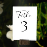 Elegant Tafelnummer Zwart-wit Bruiloft<br><div class="desc">Elegant gestileerd tabelnummer in lettertype met handtekening. Personaliseer het aantal of ontwerp sjabloon voor uw behoeften. Geschikt voor de plaats van de huwelijkstafel het plaatsen.</div>