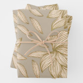 Elegant Taupe Gold Glitter Floral Line Art Inpakpapier Vel (In situ)