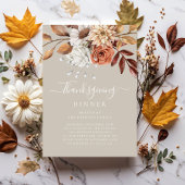 Elegant Taupe Herfst Floral Thanksgiving Dinner Kaart