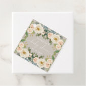 Elegant Taupe Peach Bloemen Baby shower Bedankjes Labels (In situ)