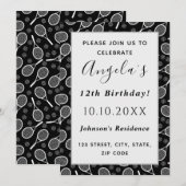 Elegant Tennis Rackets Balls Player Birthday Party Kaart (Voorkant / Achterkant)