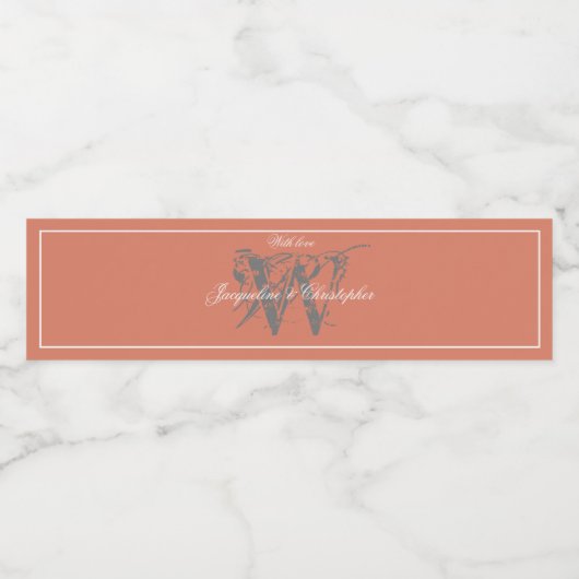 Elegant Terracotta Monogram + Names Cute Wedding Waterfles Etiket (Enkel label)