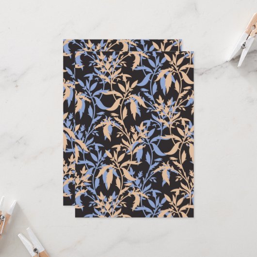 Elegant textielontwerp met ingewikkelde bloemen kaart (Voorkant / Achterkant in situ)