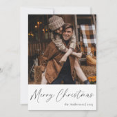 Elegant trendy script paar foto Vrolijk kerstfeest Feestdagenkaart (Voorkant)