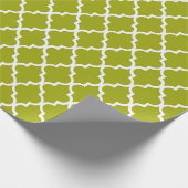 Elegant, trendy, verfrissende kalkgroene quatrefoi cadeaupapier (Hoek)