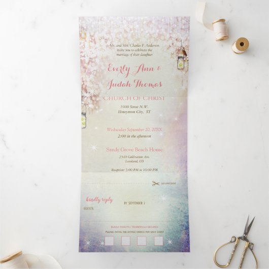 Elegant Tri-Fold Fairy Tale Wedding bevat RSVP Drieluik Uitnodiging (Binnen)