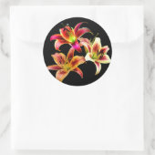 Elegant Trio van Geel Roze Daylilies Floral Ronde Sticker (Tas)