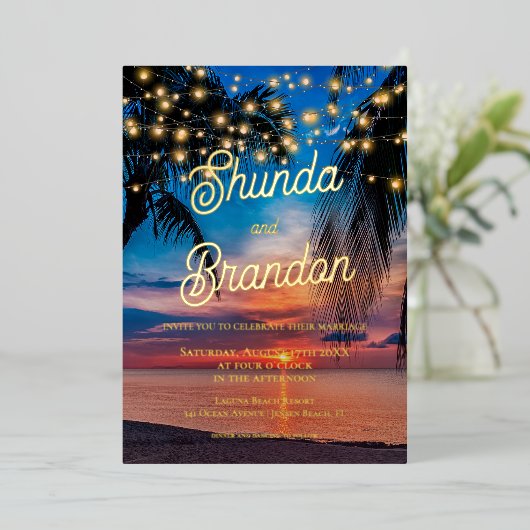 Elegant Tropical Beach Summer Weddenschap Real Folie Uitnodiging (Staand Voorkant)