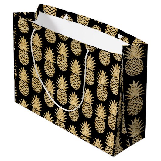 Elegant Tropical Black en Gold Pineapple Pattern Groot Cadeauzakje (Achterkant Gekanteld)
