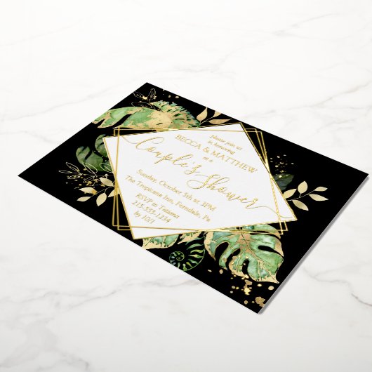 Elegant Tropical Couple's Shower Black & Gold Folie Uitnodiging (Gedraaid)