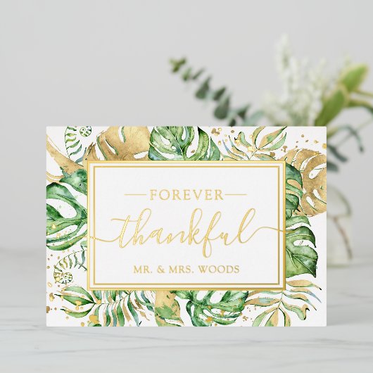 Elegant Tropical Gold Foil Weddenschap Hartelijk d Folie Uitnodiging (Staand Voorkant)