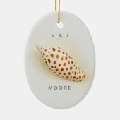 Elegant Tropical Junonia Florida Beach Shell Name Keramisch Ornament (Achterkant)