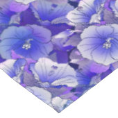 Elegant Tropisch Blauw en witte Hibiscus-ventilato Tafelkleed (Gekanteld)