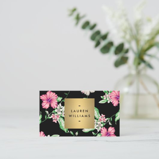 Elegant Tropisch Bloempatroon op Zwart Visitekaartje (Staand voorkant)
