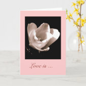 Elegant Tulip'Love is ...." Blanco Wenskaart Kaart (Gele Bloem)