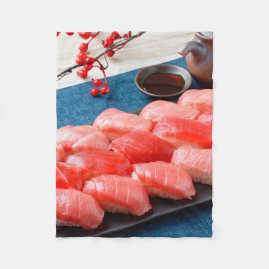 Elegant Tuna Feast – Japanese Style Fleece Blanket (Voorkant)