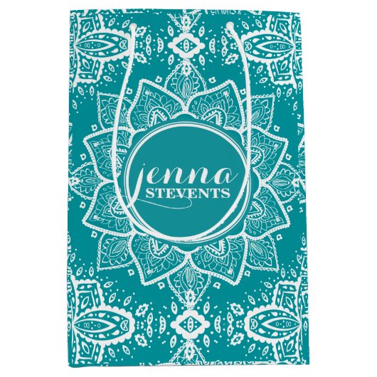 Elegant Turquoise & White Paisley Mandala Medium Cadeauzakje (Voorkant)