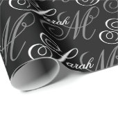 Elegant Typografie Monogram Cadeaupapier (Rol Hoek)
