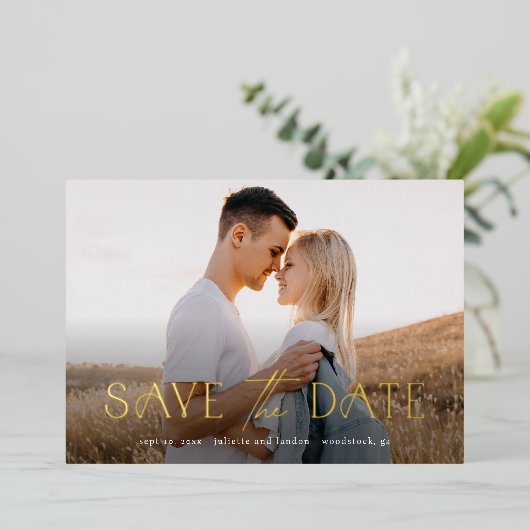 Elegant Typography Photo Wedding Save the Date Folie Uitnodiging (Staand Voorkant)